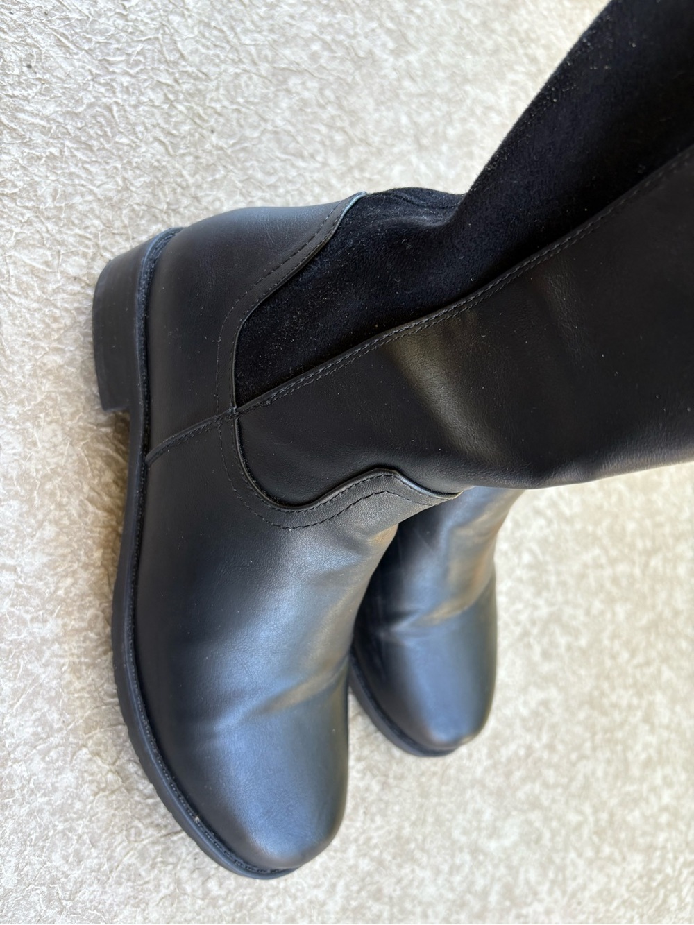 Black Knee-High Riding Boots - Picture 6 of 7